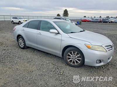 Czwarte zdjęcie samochodu z boku: 2011 TOYOTA CAMRY XLE VIN:4T1BF3EK3BU627611 - miniatura