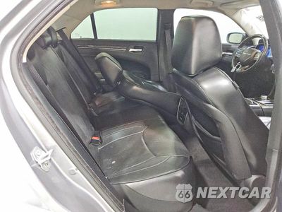 Zdjęcie 10 z 12 samochodu: 2016 CHRYSLER 300C VIN:2C3CCAEGXGH105722 - miniatura