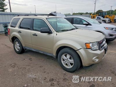 Czwarte zdjęcie samochodu z boku: 2010 FORD ESCAPE XLT VIN:1FMCU9D71AKC59482 - miniatura
