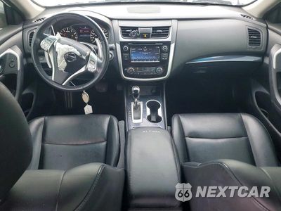 Zdjęcie 8 z 12 samochodu: 2018 NISSAN ALTIMA 2.5 SR VIN:1N4AL3AP7JC288890 - miniatura