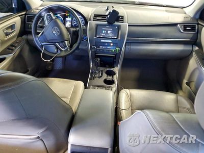 Zdjęcie 8 z 12 samochodu: 2016 TOYOTA CAMRY HYBRID XLE VIN:4T1BD1FK2HU221000 - miniatura