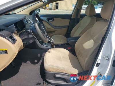 Zdjęcie 7 z 12 samochodu: 2012 HYUNDAI ELANTRA GLS VIN:5NPDH4AE7CH065219 - miniatura