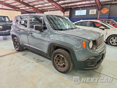 Czwarte zdjęcie samochodu z boku: 2017 JEEP RENEGADE SPORT VIN:ZACCJBAB2HPG29920 - miniatura