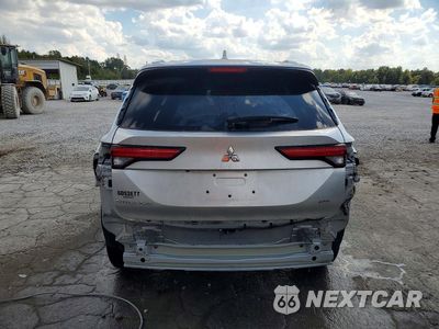 Zdjęcie 6 z 14 samochodu: 2023 MITSUBISHI OUTLANDER SEL VIN:JA4J3VA84PZ024105 - miniatura