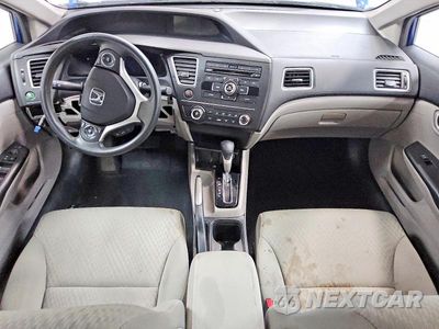Zdjęcie 8 z 13 samochodu: 2015 HONDA CIVIC LX VIN:19XFB2F56FE268554 - miniatura