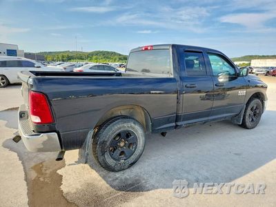 Trzecie zdjęcie samochodu z tyłu: 2018 RAM 1500 ST VIN:1C6RR7FG6JS150170 - miniatura