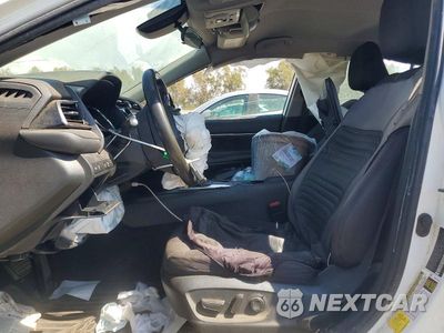 Zdjęcie 7 z 12 samochodu: 2020 TOYOTA CAMRY LE VIN:4T1C11AK4LU962715 - miniatura