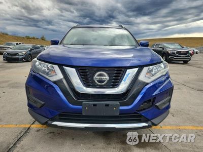 Piąte zdjęcie samochodu w środku: 2019 NISSAN ROGUE SV VIN:JN8AT2MV1KW387272 - miniatura