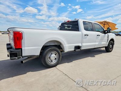 Trzecie zdjęcie samochodu z tyłu: 2023 FORD F250 SUPER DUTY VIN:1FT7W2AA2PED49304 - miniatura
