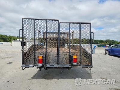 Zdjęcie 6 z 12 samochodu: 2013 ISUZU NPR HD - BOX TRUCK VIN:54DC4J1B4DS802547 - miniatura