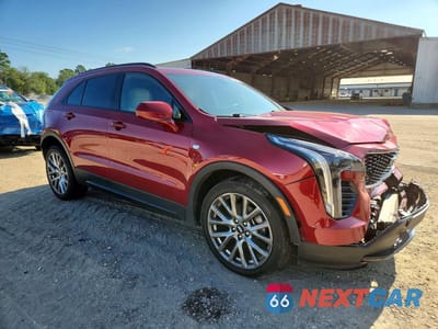 Czwarte zdjęcie samochodu z boku: 2019 CADILLAC XT4 SPORT VIN:1GYFZER49KF191186 - miniatura