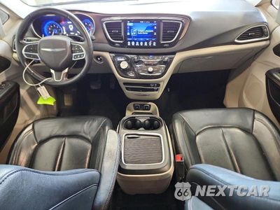 Zdjęcie 8 z 13 samochodu: 2017 CHRYSLER PACIFICA TOURING L PLUS VIN:2C4RC1EG5HR729493 - miniatura