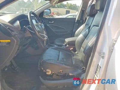 Zdjęcie 7 z 13 samochodu: 2014 HYUNDAI SANTA FE SPORT 2.0T VIN:5XYZUDLA4EG197876 - miniatura