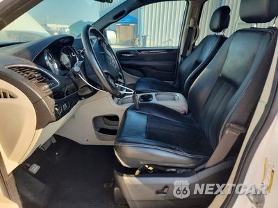 Zdjęcie 7 z 14 samochodu: 2017 DODGE GRAND CARAVAN SXT VIN:2C4RDGCG5HR561874 - miniatura