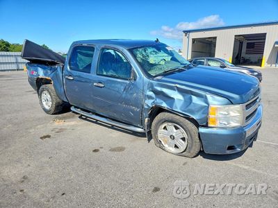 Czwarte zdjęcie samochodu z boku: 2011 CHEVROLET SILVERADO K1500 LT VIN:3GCPKSE30BG378616 - miniatura