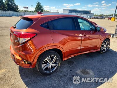 Trzecie zdjęcie samochodu z tyłu: 2019 HONDA HR-V TOURING VIN:3CZRU6H98KM715412 - miniatura