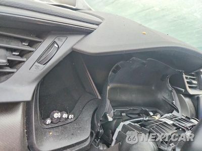 Zdjęcie 9 z 12 samochodu: 2021 HONDA CIVIC LX VIN:19XFC2F63ME001312 - miniatura