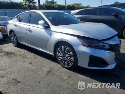 Czwarte zdjęcie samochodu z boku: 2023 NISSAN ALTIMA SL VIN:1N4BL4EV8PN381238 - miniatura