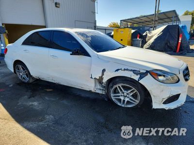 Czwarte zdjęcie samochodu z boku: 2016 MERCEDES-BENZ E 350 VIN:WDDHF5KB0GB240568 - miniatura