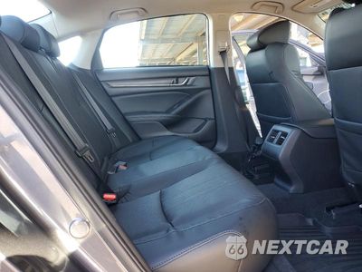 Zdjęcie 10 z 12 samochodu: 2018 HONDA ACCORD TOURING VIN:1HGCV1F93JA146786 - miniatura