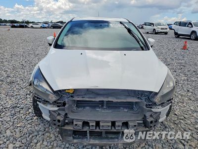 Piąte zdjęcie samochodu w środku: 2016 FORD FOCUS SE VIN:1FADP3K28GL283646 - miniatura