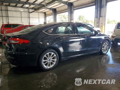 Trzecie zdjęcie samochodu z tyłu: 2020 FORD FUSION SE VIN:3FA6P0HD4LR223858 - miniatura