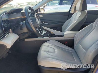 Zdjęcie 7 z 12 samochodu: 2025 HYUNDAI ELANTRA LIMITED VIN:KMHLP4DG2SU882058 - miniatura