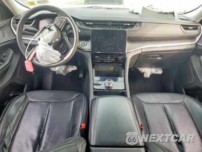 Zdjęcie 8 z 13 samochodu: 2023 JEEP GRAND CHEROKEE LIMITED VIN:1C4RJHBG5PC504193 - miniatura