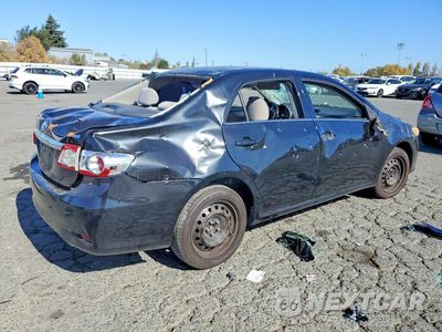 Trzecie zdjęcie samochodu z tyłu: 2013 TOYOTA COROLLA LE VIN:5YFBU4EE4DP134790 - miniatura