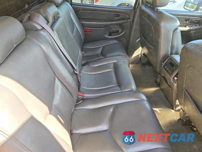 Zdjęcie 10 z 13 samochodu: 2005 GMC SIERRA K2500 HEAVY DUTY VIN:1GTHK23U85F823366 - miniatura