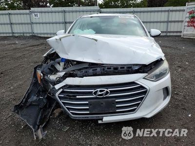 Piąte zdjęcie samochodu w środku: 2017 HYUNDAI ELANTRA VALUE EDITION VIN:5NPD84LF2HH169405 - miniatura