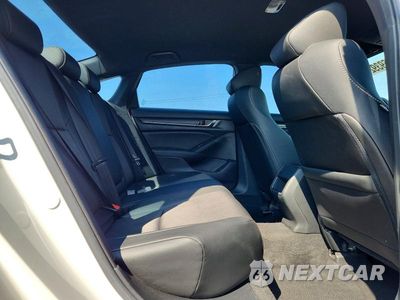Zdjęcie 10 z 12 samochodu: 2020 HONDA ACCORD SPORT VIN:1HGCV1F37LA043062 - miniatura