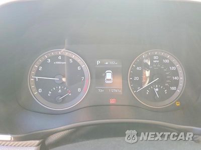 Zdjęcie 9 z 13 samochodu: 2019 HYUNDAI TUCSON SE VIN:KM8J23A49KU894119 - miniatura