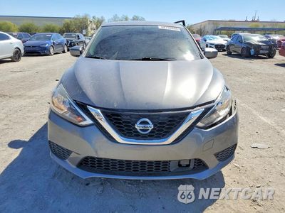 Piąte zdjęcie samochodu w środku: 2019 NISSAN SENTRA SV VIN:3N1AB7AP4KY392351 - miniatura
