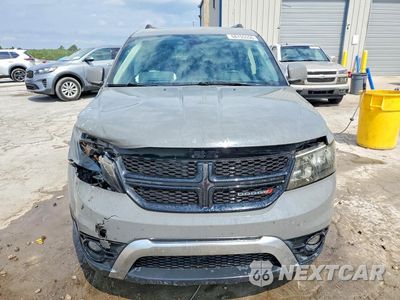 Piąte zdjęcie samochodu w środku: 2020 DODGE JOURNEY CROSSROAD VIN:3C4PDCGB7LT268482 - miniatura