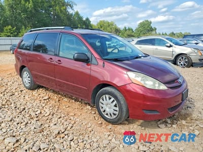 Czwarte zdjęcie samochodu z boku: 2008 TOYOTA SIENNA LE 7-PASSENGER VIN:5TDZK23CX8S212643 - miniatura