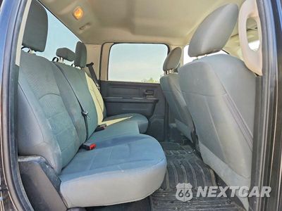 Zdjęcie 10 z 13 samochodu: 2017 RAM 2500 ST VIN:3C6UR5CJ5HG630720 - miniatura