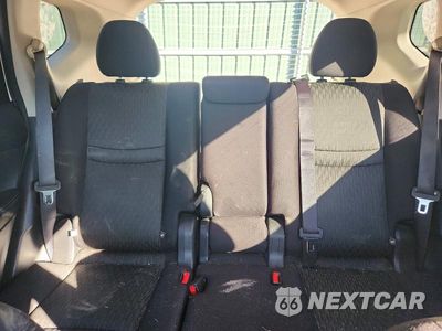 Zdjęcie 10 z 14 samochodu: 2017 NISSAN ROGUE SV VIN:JN8AT2MVXHW283999 - miniatura