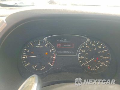 Zdjęcie 9 z 13 samochodu: 2018 NISSAN PATHFINDER SL VIN:5N1DR2MM6JC646154 - miniatura