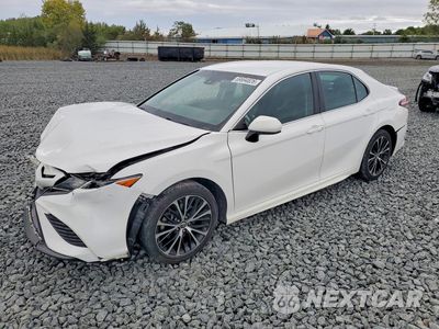 2018 TOYOTA CAMRY SE 4T1B11HK4JU616422 - główne zdjęcie licytacji z USA - miniatura