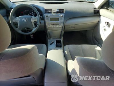 Zdjęcie 8 z 13 samochodu: 2010 TOYOTA CAMRY HYBRID VIN:4T1BB3EK4AU118654 - miniatura