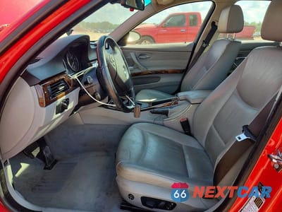 Zdjęcie 7 z 12 samochodu: 2006 BMW 325 I VIN:WBAVB13506KX49503 - miniatura