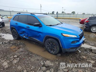 Czwarte zdjęcie samochodu z boku: 2017 JEEP CHEROKEE SPORT VIN:1C4PJLAS7HW610533 - miniatura
