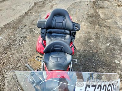 Piąte zdjęcie samochodu w środku: 2016 HONDA GL1800 VIN:JH2SC68G8GK400107 - miniatura