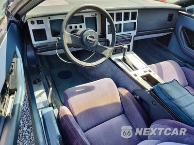 Zdjęcie 8 z 12 samochodu: 1984 CHEVROLET CORVETTE VIN:1G1AY0780E5112728 - miniatura