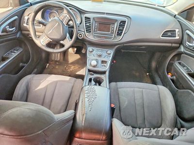 Zdjęcie 8 z 12 samochodu: 2015 CHRYSLER 200 LIMITED VIN:1C3CCCAB2FN645142 - miniatura