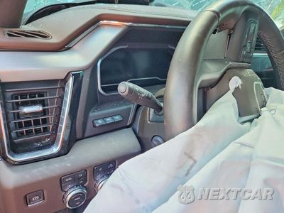 Zdjęcie 9 z 12 samochodu: 2025 GMC SIERRA K1500 DENALI VIN:1GTUUGE89SZ108211 - miniatura