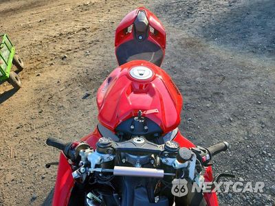 Piąte zdjęcie samochodu w środku: 2025 DUCATI PANIGALE V4 VIN:ZDMDAG6W8SB002111 - miniatura