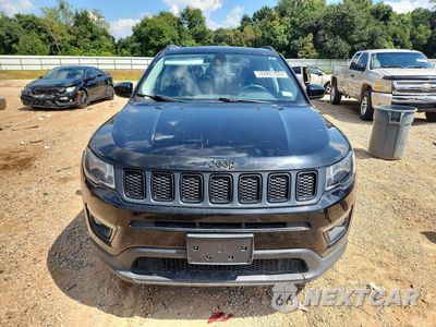 Piąte zdjęcie samochodu w środku: 2019 JEEP COMPASS LATITUDE VIN:3C4NJDBB1KT713875 - miniatura