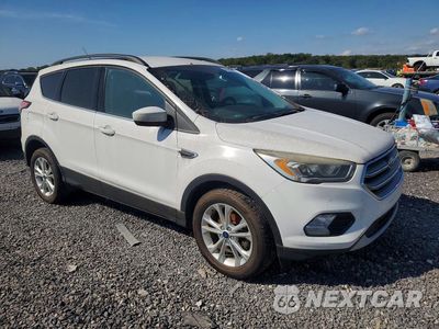 Czwarte zdjęcie samochodu z boku: 2017 FORD ESCAPE SE VIN:1FMCU0GD0HUE69244 - miniatura